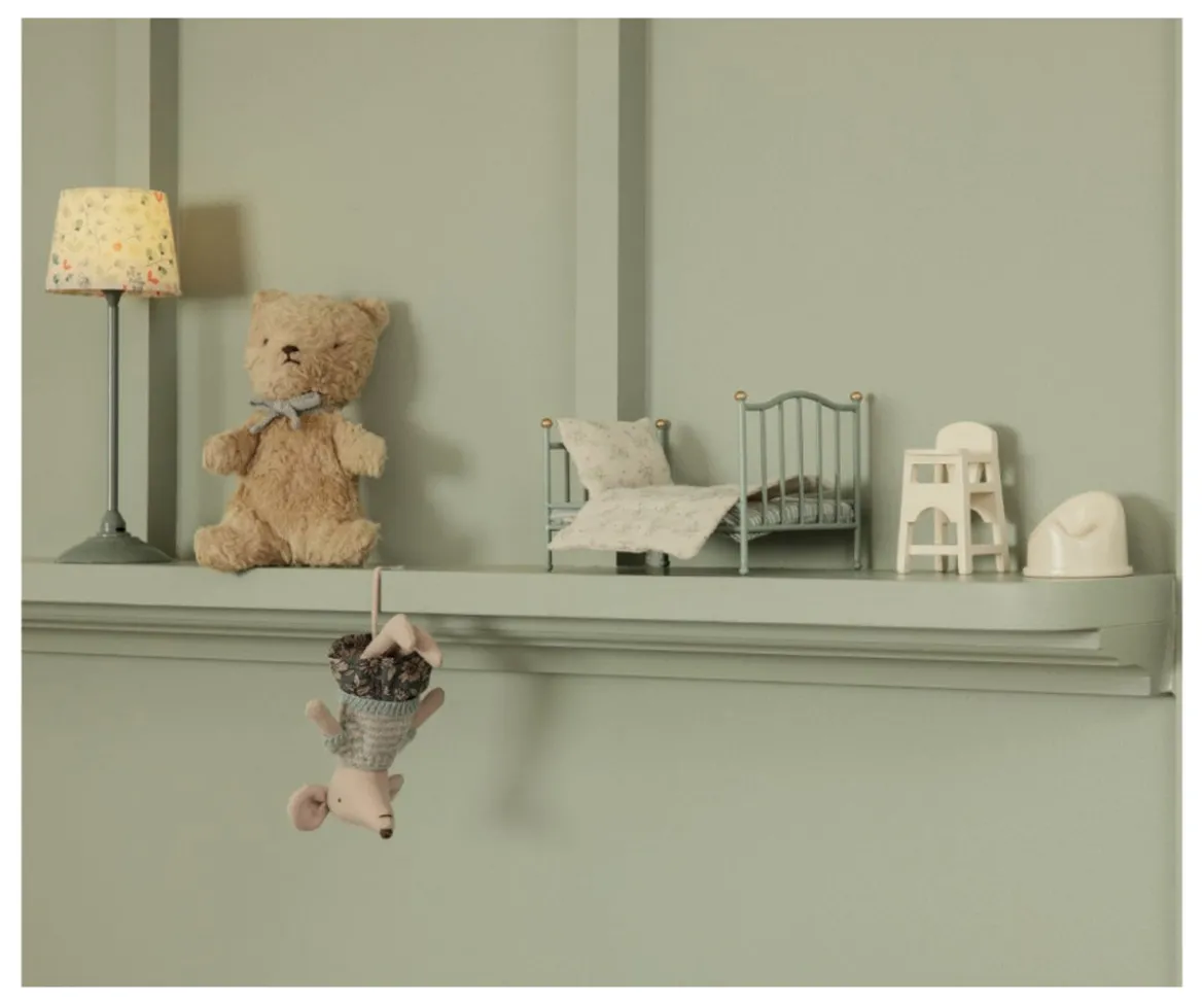 Cama Individual Vintage para Ratones Mint