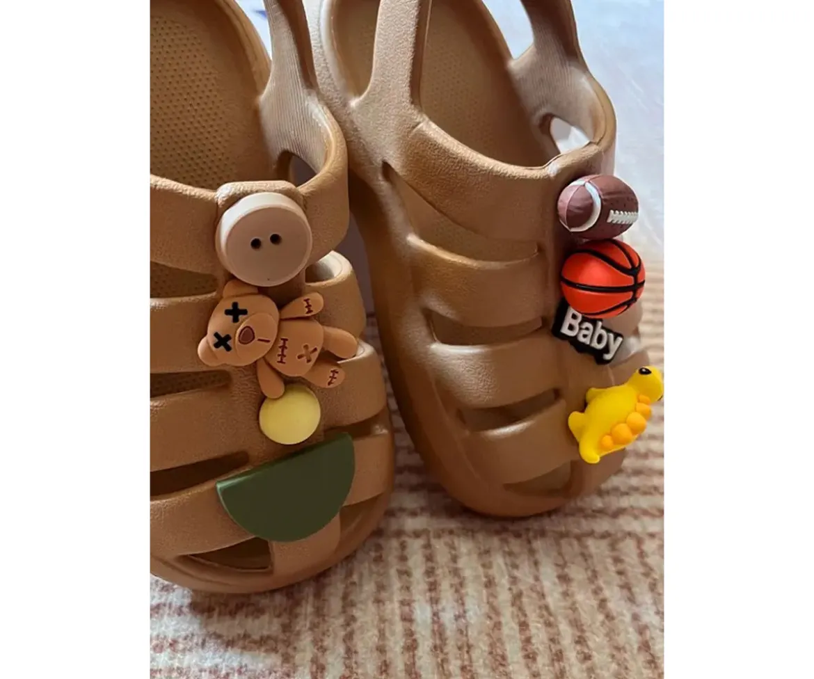Cangrejeras Ligeras Brown con Pines Intercambiables