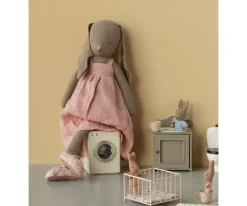 Conejito Talla 4 Marrón con Vestido y Zapatos
