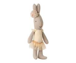 Conejo Micro con Traje de Ballet y Falda Crema