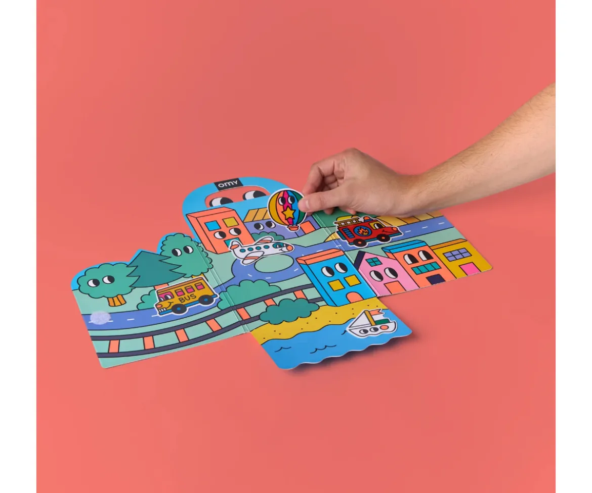 Desplegable de Pegatinas Reutilizables Omy Montessori ¡Vroom Vroom!