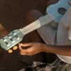 Guitarra de Madera Verde FSC Safari Friends
