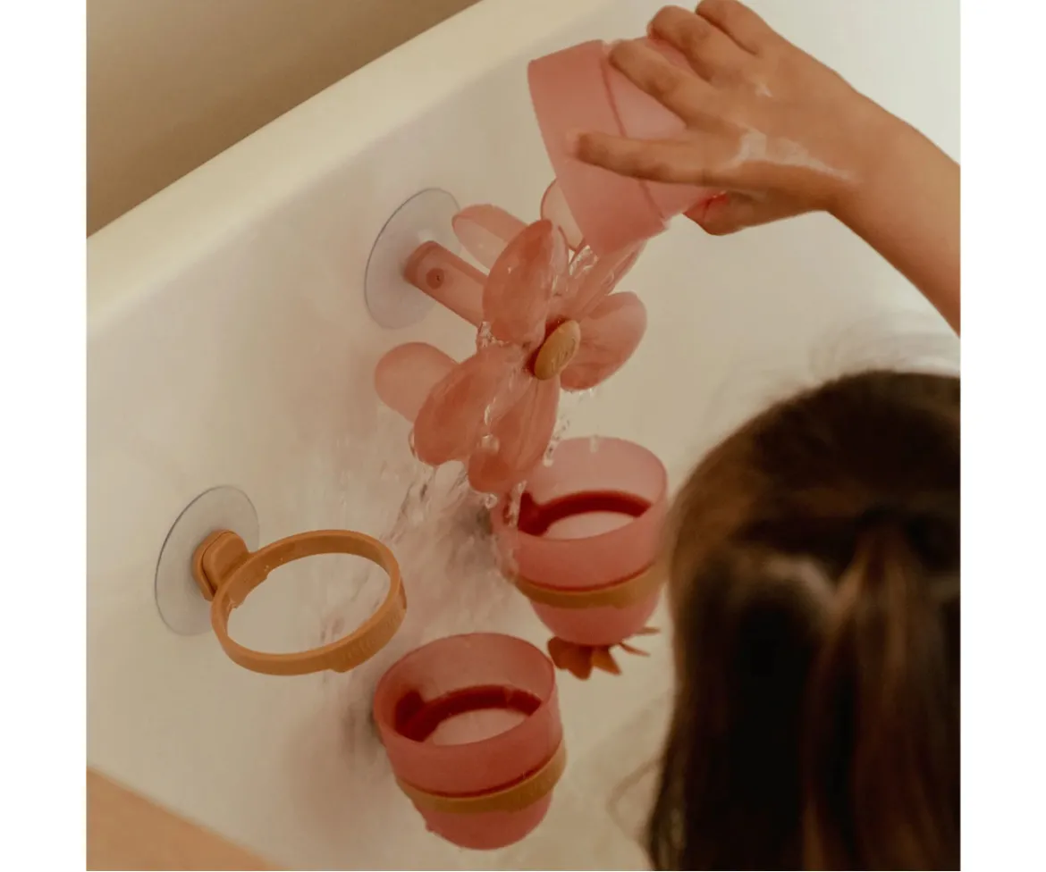 Juego de Baño Tazas y Flor Rosa