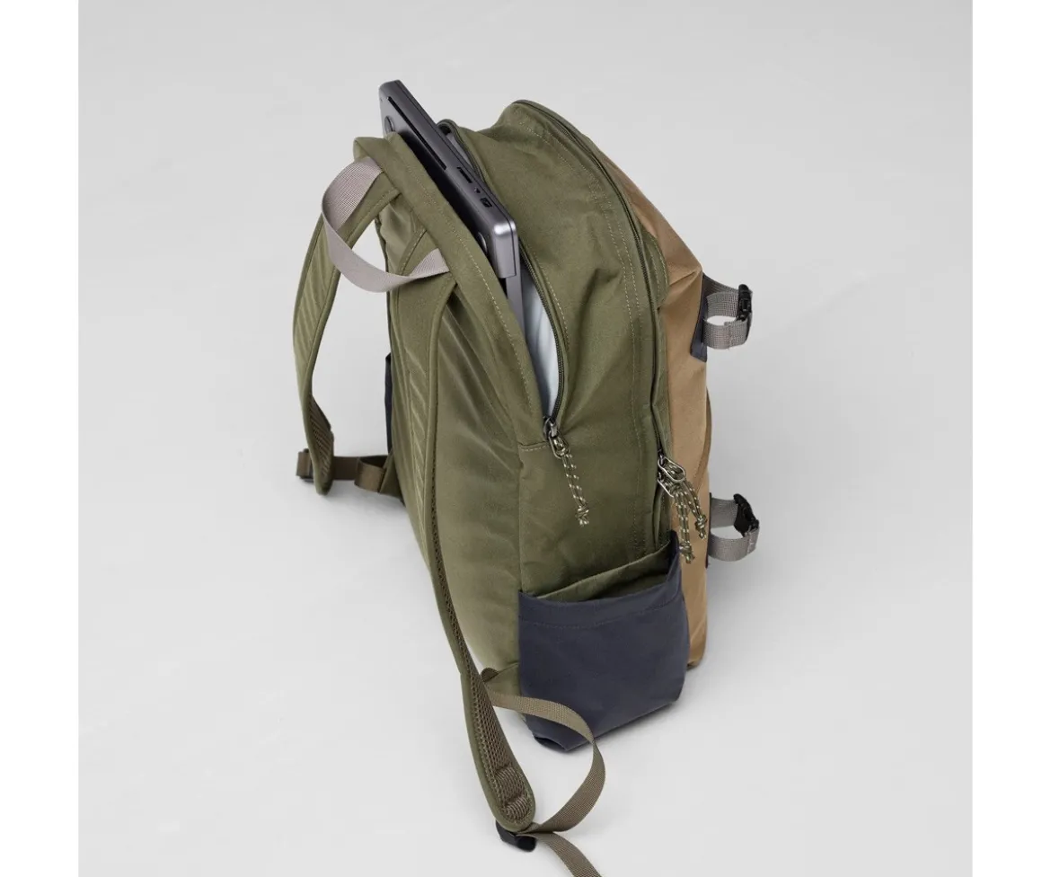 Mochila Vardag 17 Coal Black