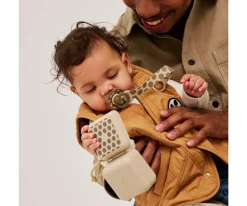 Set de Regalo BIBS Baby Soothe & Go Polka Dark Oak/Vanilla